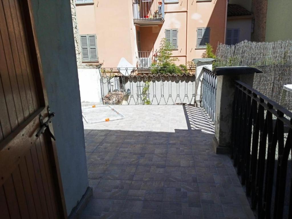 Piccolo Monolocale Con Angolo Cottura Parma Exteriör bild